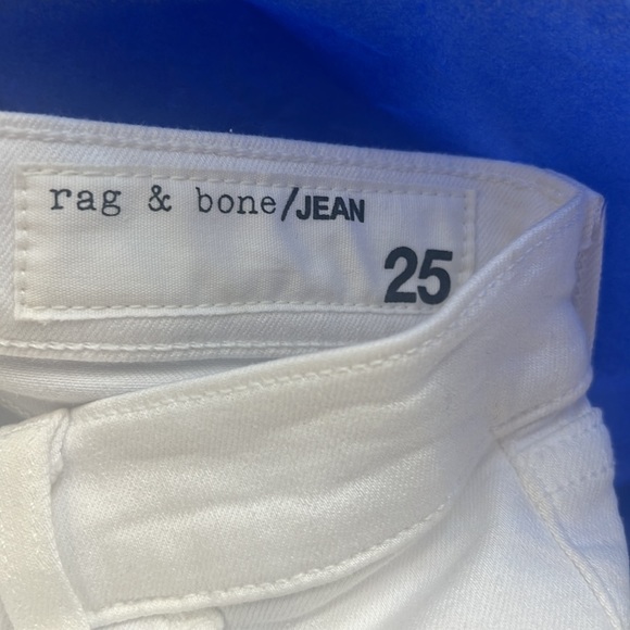 🛍️🎉🌈Nwt Rag & bone jeans 🛍️🎉🌈 - Picture 9 of 10